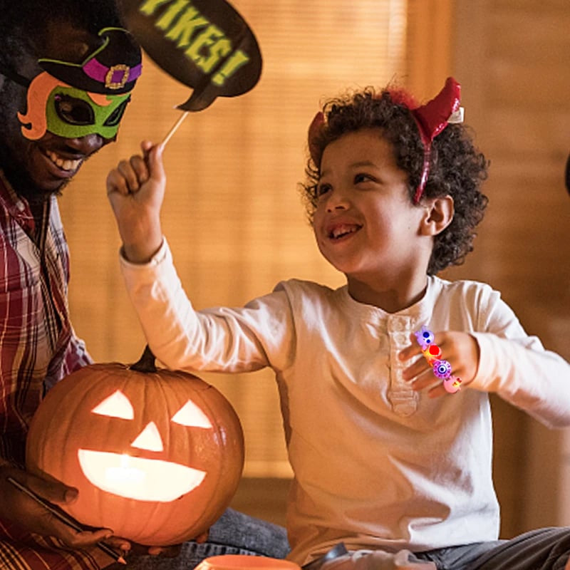 ⏰Last day Promotion 🔥-✨ LED Light Halloween Glowing Ring💍 | Flashing Light-Up Party Favor for Halloween Night 👻
