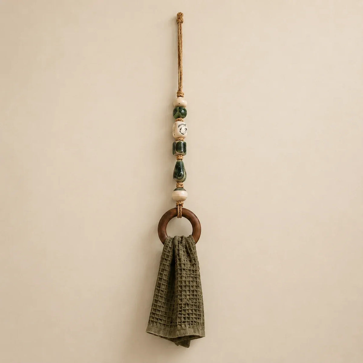 🏠Last day Promotion 🔥-🧺Beaded Towel Hanger with Wooden Ring for Stylish & Easy Bathroom Decor ✨