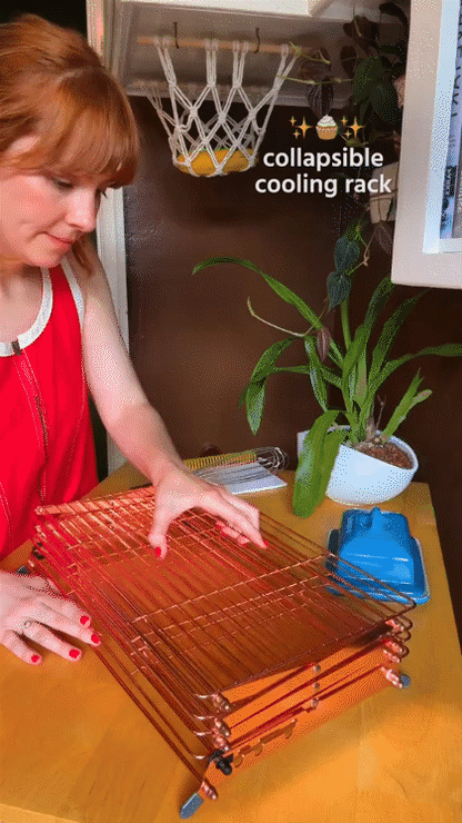 ⏰Last day Promotion 🔥-✨ Foldable Cooling Rack Makes Baking Easier and Kitchens Tidier 🍪