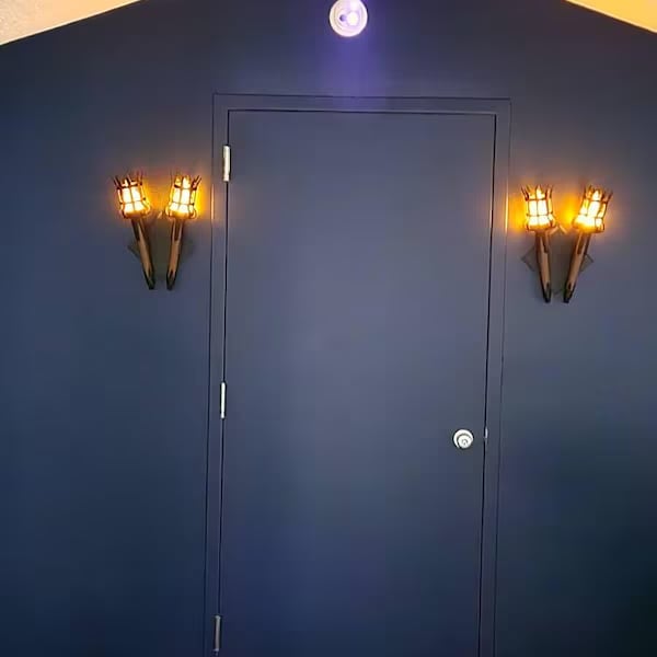 🔥 Last Day 50% OFF✨-🏰Medieval Torch Wall Sconce Creates Magical Candlelight Ambiance 🕯️