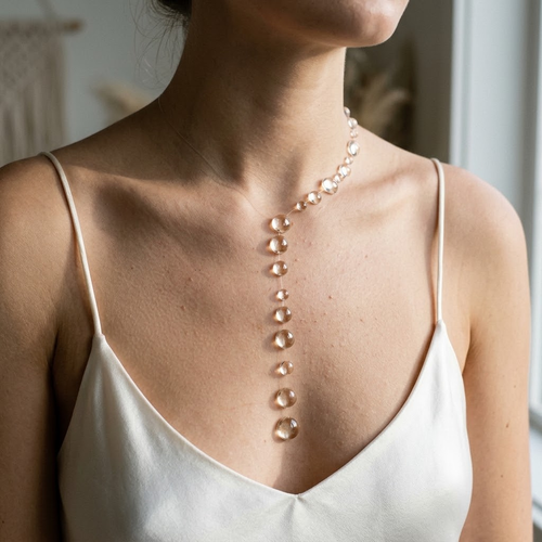 Asymmetric Dewdrop Necklace