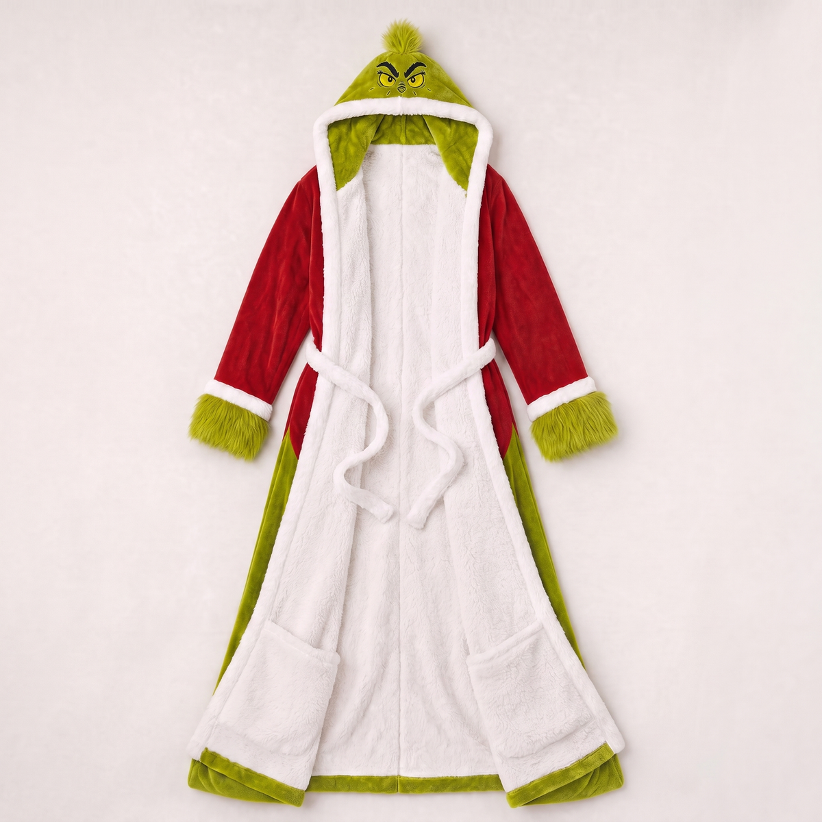 🥶 The Heated Robe That Keeps You Cozy from Head to Toe! 🔥