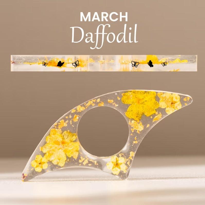 🌸 Personalized Birth Flower Resin Book Page Holder – A Unique Gift for Book Lovers
