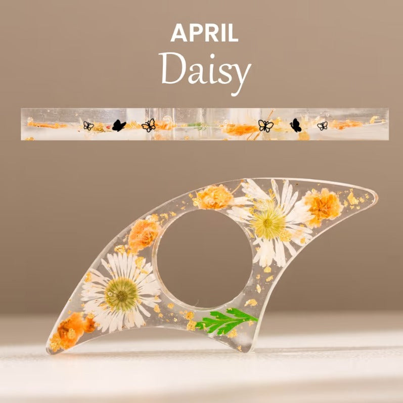 🌸 Personalized Birth Flower Resin Book Page Holder – A Unique Gift for Book Lovers