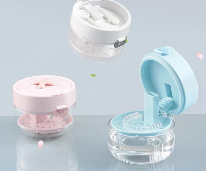🔥New Hot Selling❤️‍🔥 All-in-One Retainer Storage Case